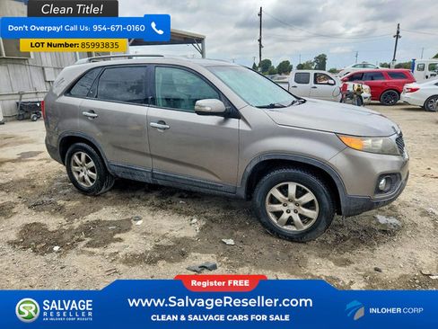 Used 2011 Kia Sorento 2WD w/ Convenience Pkg image 5