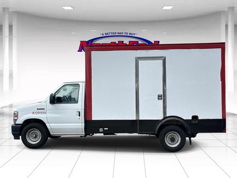 Used 2023 Ford E-350 and Econoline 350 Super Duty w/ Power Windows & Locks Group RWD image 4
