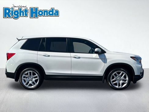 Used 2025 Honda Passport EX-L image 8
