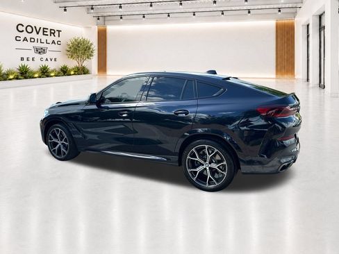 Used 2022 BMW X6 M50i w/ Premium Package AWD/4WD image 10