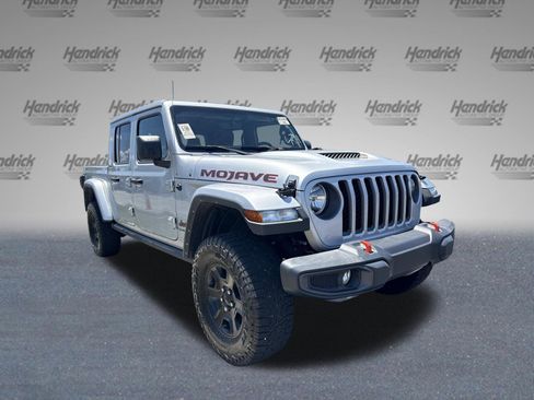 Used 2022 Jeep Gladiator Mojave w/ Trailer Tow Package AWD/4WD image 2