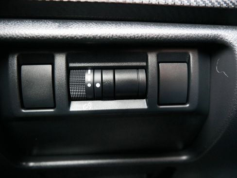Certified 2024 Subaru Crosstrek 2.0i Premium AWD/4WD image 26