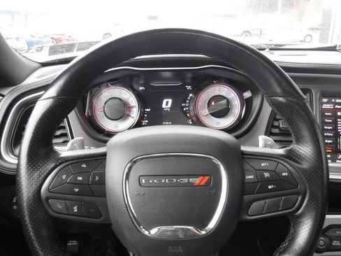 Used 2022 Dodge Challenger R/T Scat Pack w/ Shaker Package image 42