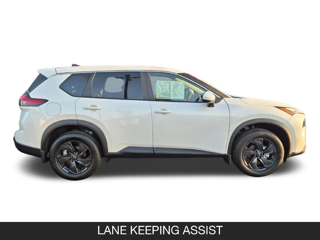 Certified 2026 Nissan Rogue SV AWD/4WD image 5
