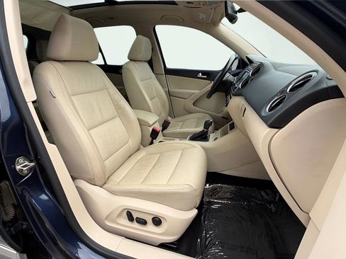 Used 2016 Volkswagen Tiguan R-Line FWD image 33