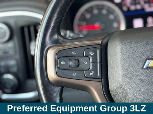 Used 2022 Chevrolet Silverado 1500 High Country w/ LPO, Dark Essentials Package AWD/4WD image 8