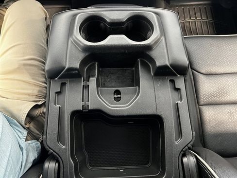 Used 2022 RAM 1500 Laramie w/ Off Road Group image 49