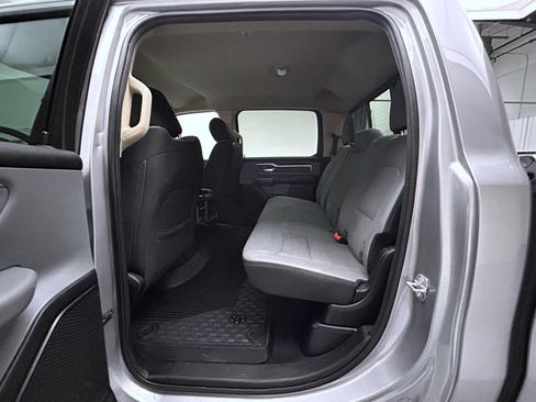 Used 2019 RAM 1500 Big Horn AWD/4WD image 19