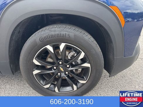 Used 2023 Chevrolet TrailBlazer LT FWD image 5
