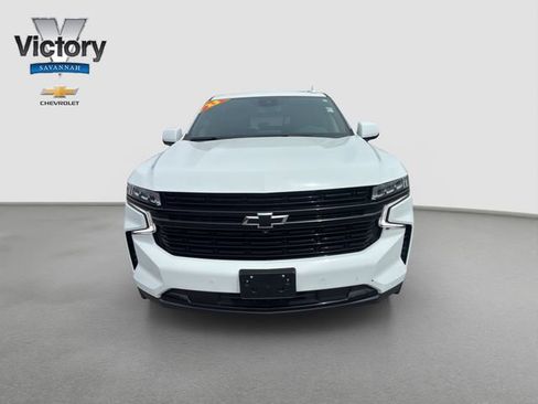 Used 2023 Chevrolet Suburban RST w/ Luxury Package AWD/4WD image 2