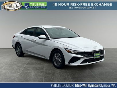 New 2026 Hyundai Elantra SE