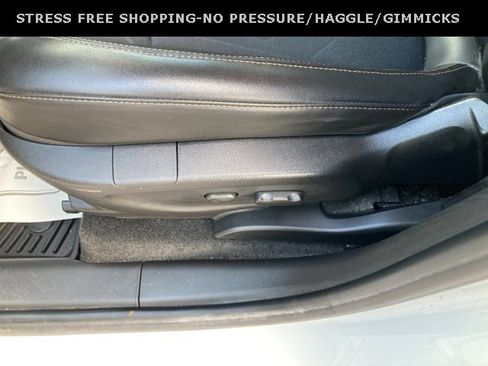 Used 2021 Chevrolet Trax LT w/ Redline Edition image 16