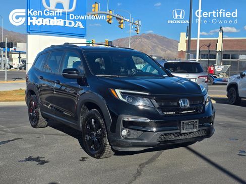 Used 2022 Honda Pilot TrailSport image 1