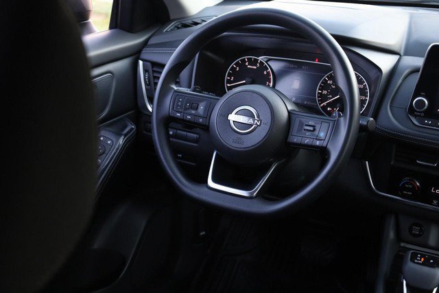 Certified 2024 Nissan Rogue SV AWD/4WD image 22