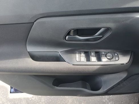 New 2026 Nissan Kicks S image 20