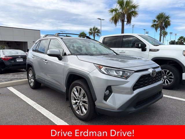 Used 2019 Toyota RAV4 XLE Premium FWD image 1