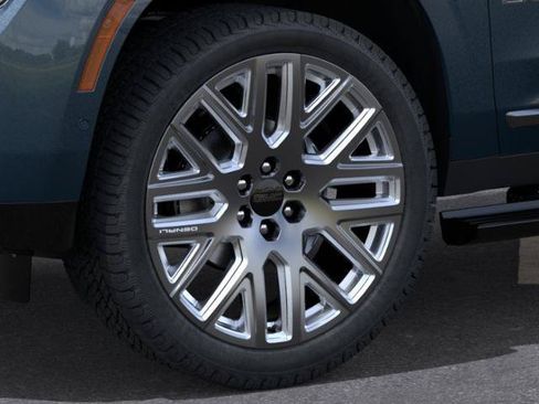 New 2026 GMC Yukon Denali Ultimate AWD/4WD image 9