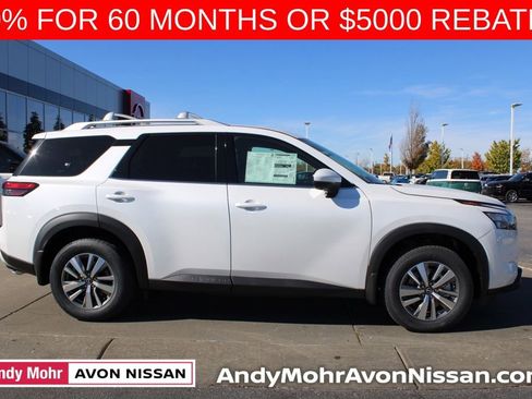 New 2025 Nissan Pathfinder SL w/ Lighting Package (N92) image 3