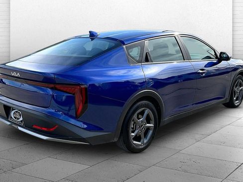 Used 2025 Kia K4 FWD image 5