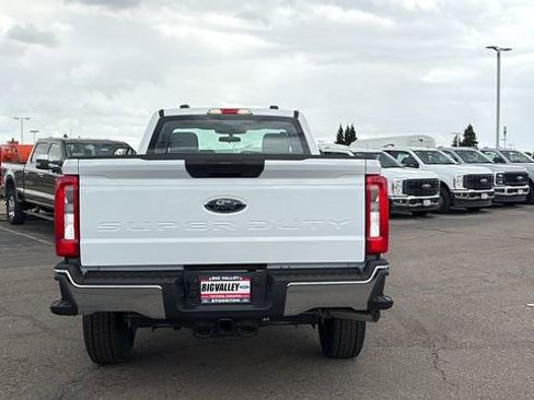 New 2026 Ford F350 XL w/ XL Chrome Package AWD/4WD image 4