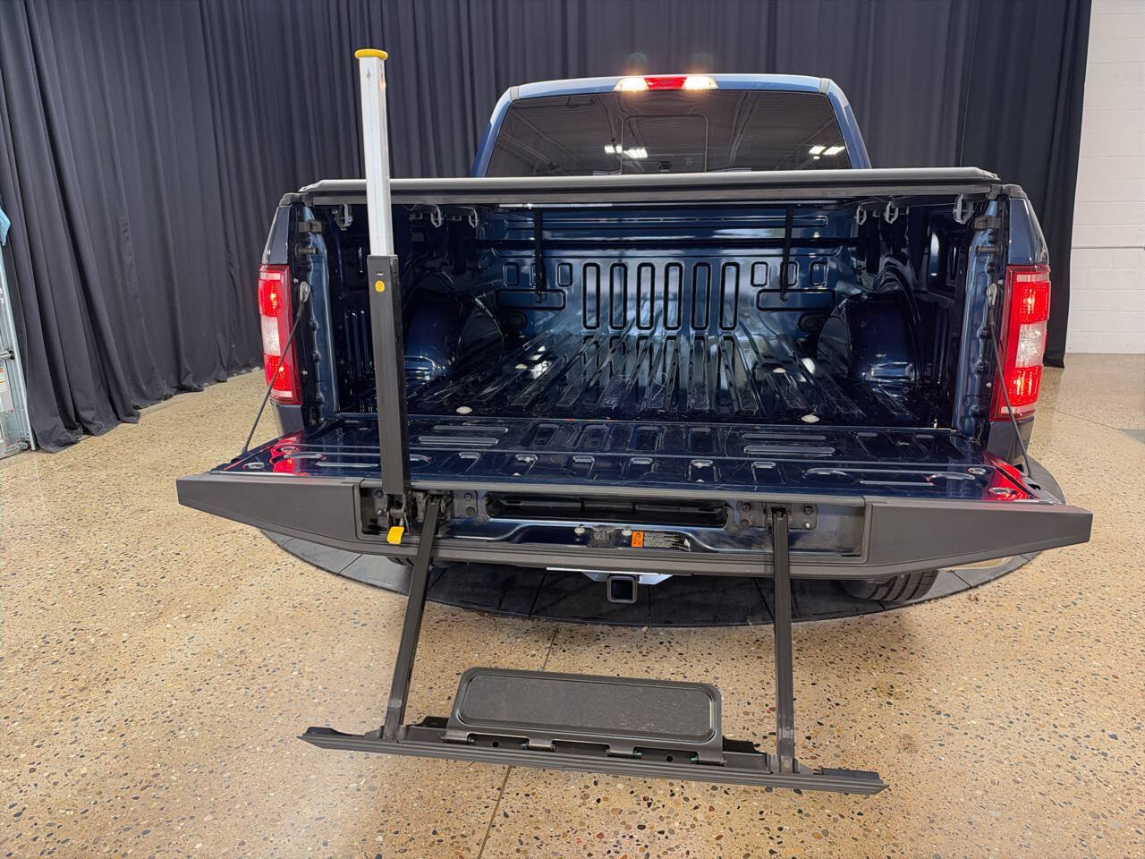 Used 2020 Ford F150 XLT w/ Equipment Group 302A Luxury AWD/4WD image 27