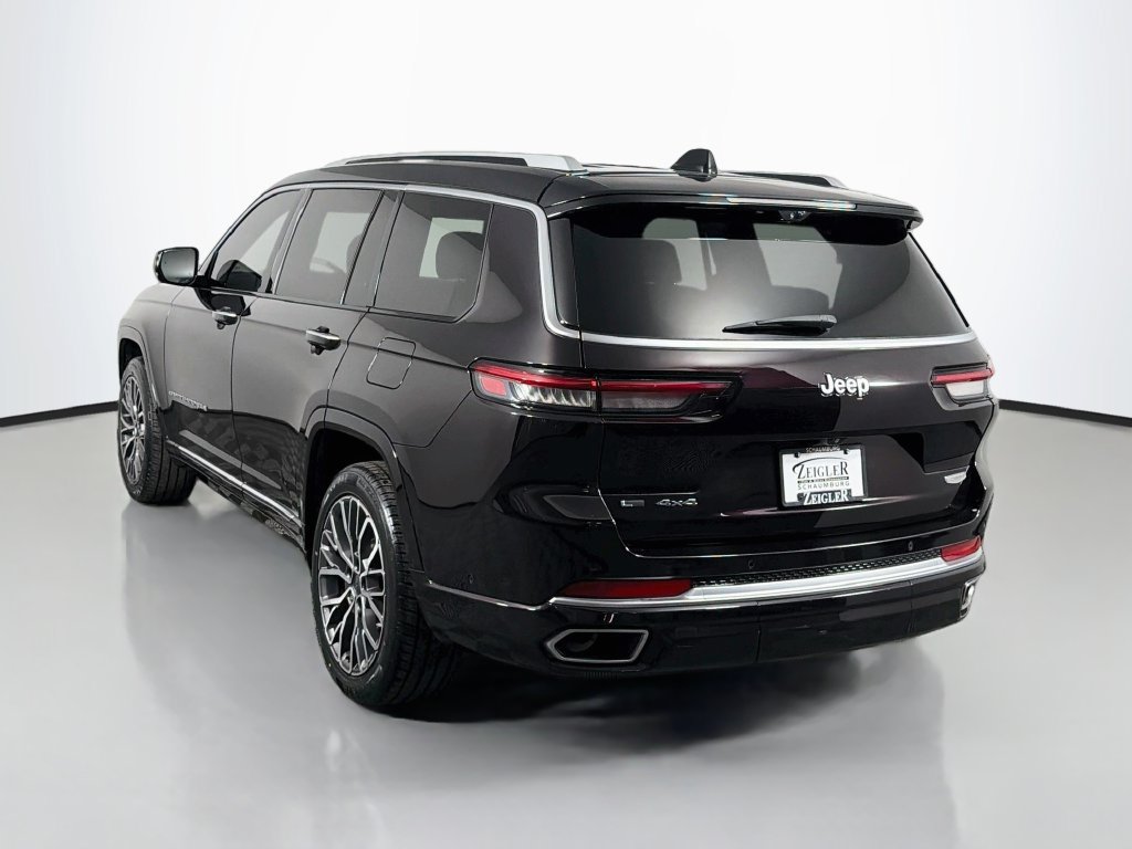 Used 2023 Jeep Grand Cherokee L Summit AWD/4WD image 5