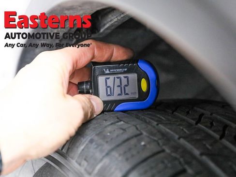 Used 2023 Nissan Rogue Platinum image 30