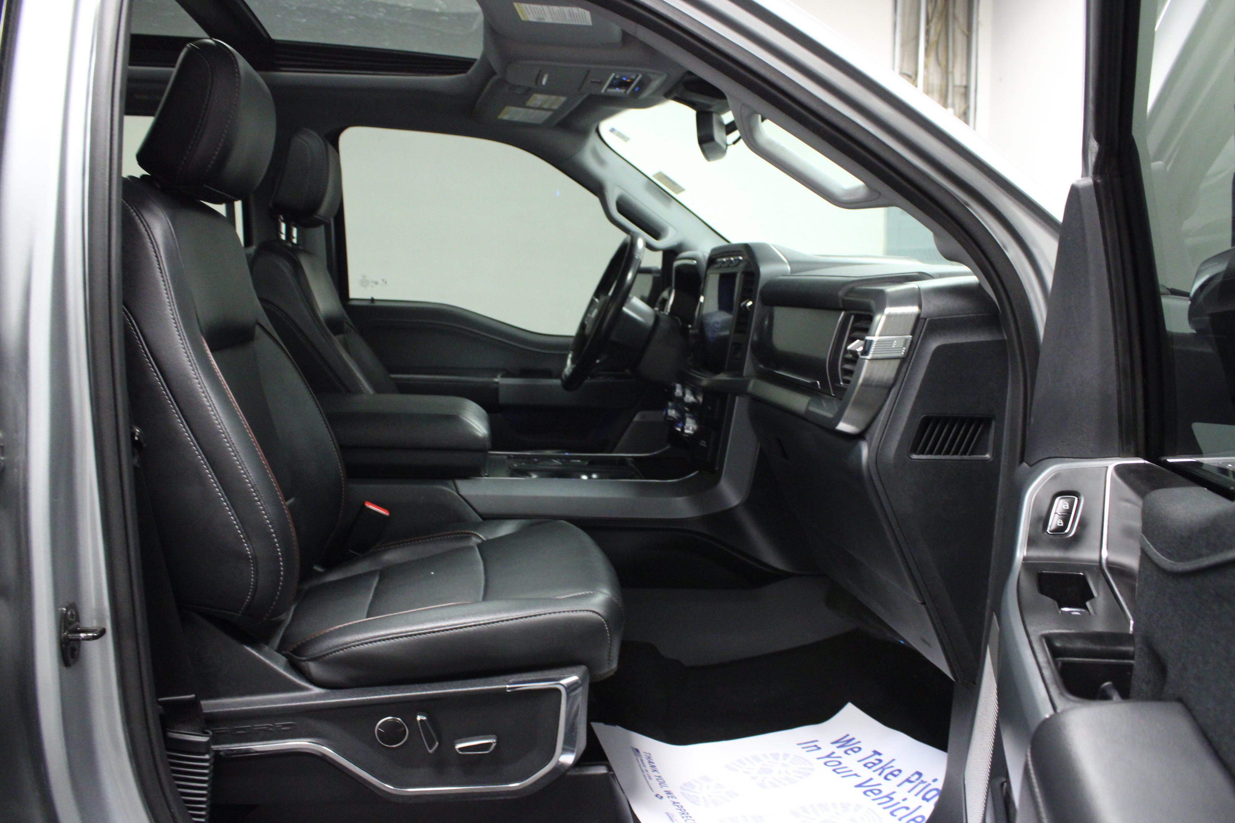 Used 2023 Ford F150 Lariat w/ Equipment Group 502A High AWD/4WD image 16
