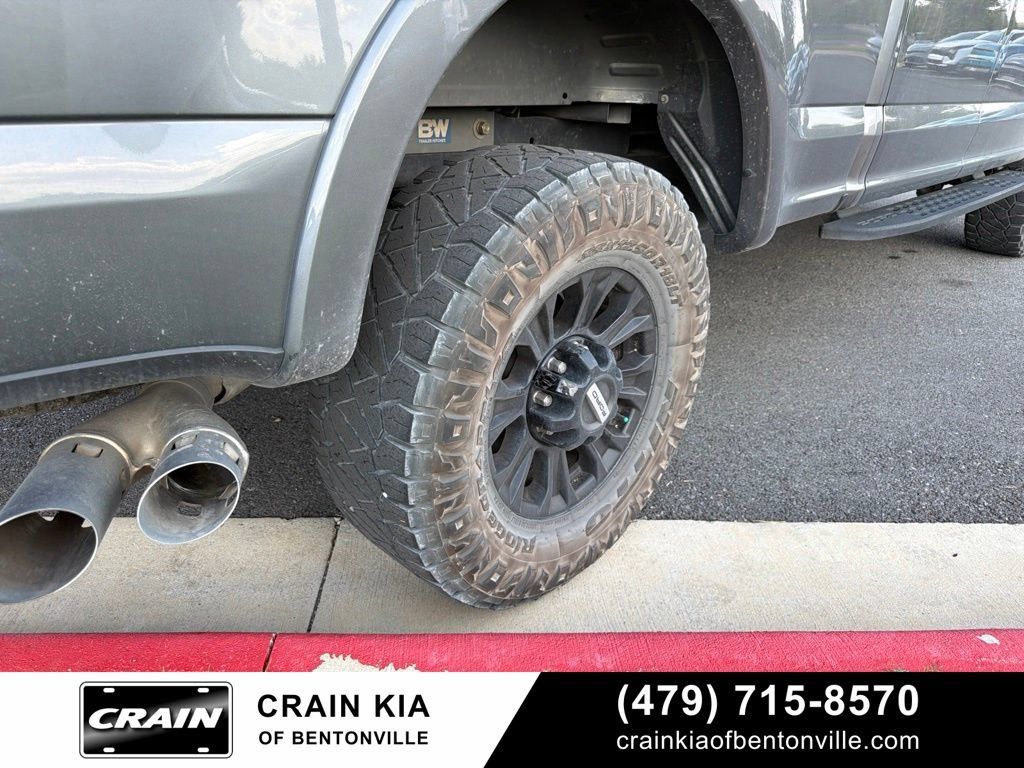 Used 2022 Ford F250 Lariat w/ Tremor Off-Road Package AWD/4WD image 9