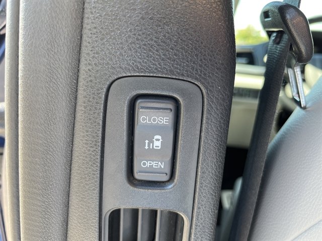 Used 2019 Honda Odyssey EX-L image 36