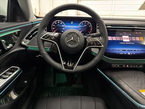New 2026 Mercedes-Benz E 350 Sedan image 21