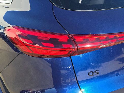 New 2025 Audi Q5 2.0T Premium Plus image 34
