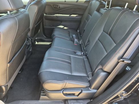 Used 2023 Honda Passport TrailSport image 24