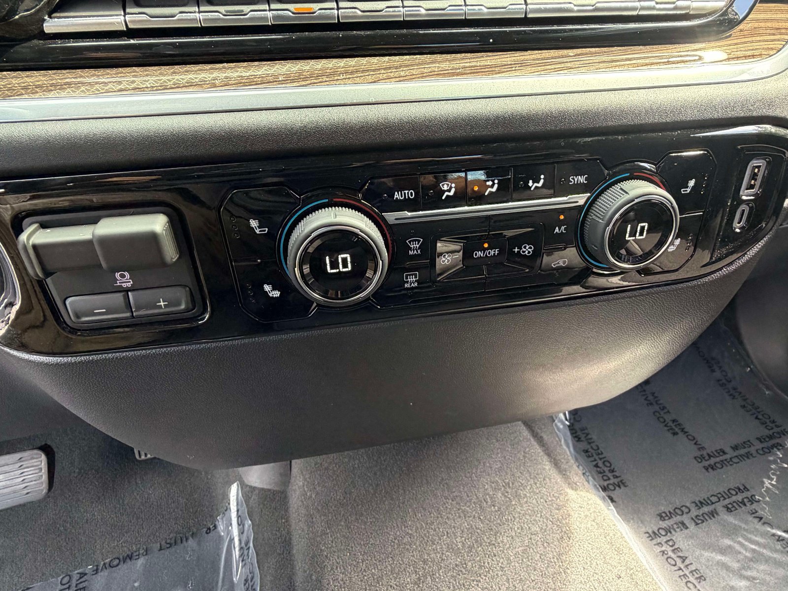 Used 2026 Chevrolet Silverado 2500 LT w/ Trail Boss Package AWD/4WD image 10