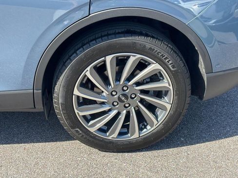 Certified 2023 Lincoln Corsair Reserve w/ Equipment Group 202A image 9