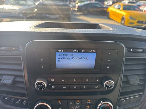 Used 2020 Ford Transit 250 Medium Roof image 14