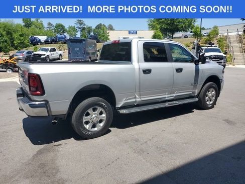 Used 2026 RAM 2500 Big Horn AWD/4WD image 8