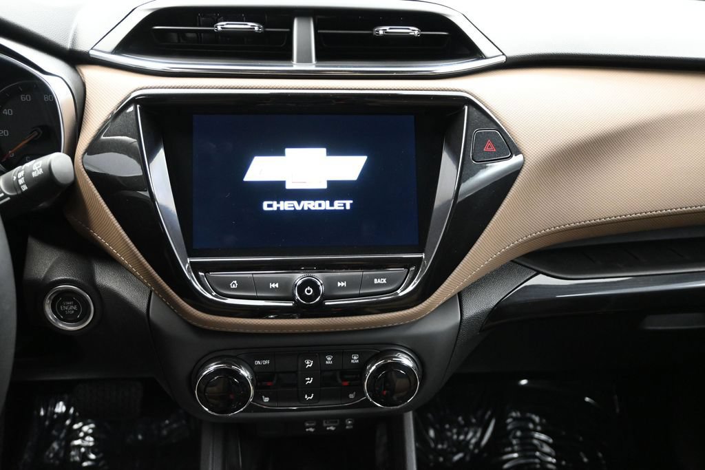 Used 2021 Chevrolet TrailBlazer ACTIV w/ Sun and Liftgate Package FWD image 17