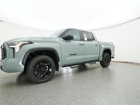 New 2025 Toyota Tundra Limited AWD/4WD image 7
