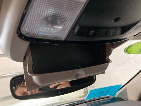 Used 2021 Dodge Durango SXT image 29