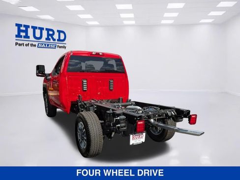 New 2025 GMC Sierra 3500 Pro w/ Convenience Package AWD/4WD image 11