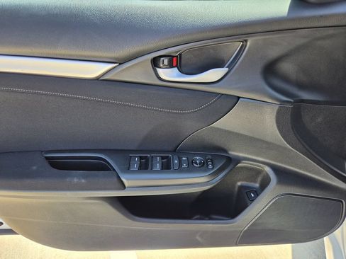 Used 2020 Honda Civic EX image 15