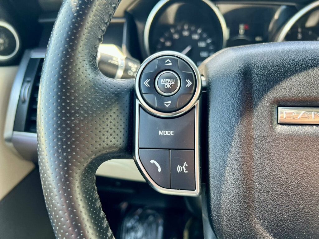Used 2016 Land Rover Range Rover Sport HSE AWD/4WD image 18