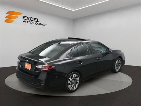 Used 2024 Subaru Legacy Limited image 40