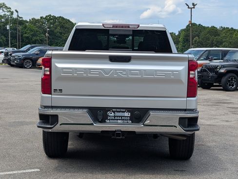 Used 2022 Chevrolet Silverado 1500 LT w/ All Star Edition Plus RWD image 8