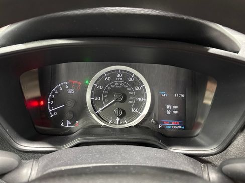Used 2020 Toyota Corolla LE FWD image 20
