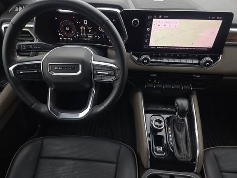 Used 2024 GMC Canyon Denali AWD/4WD image 28