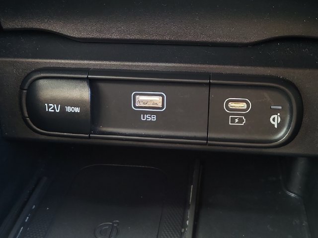 Certified 2024 Kia Telluride SX Prestige AWD/4WD image 35
