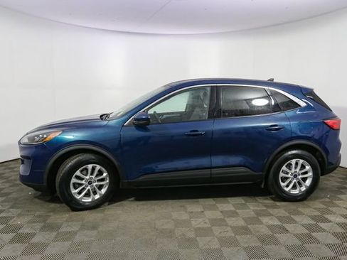 Used 2020 Ford Escape SE image 6