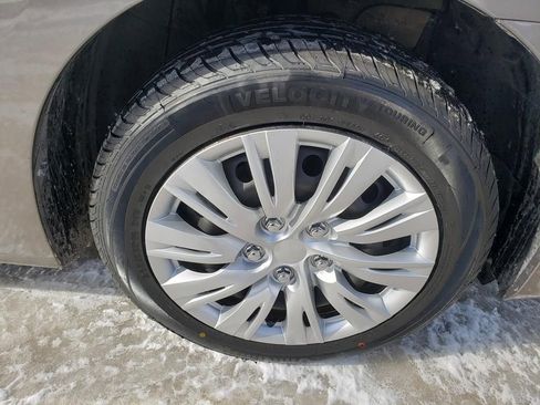 Used 2015 Nissan Sentra SV FWD image 45